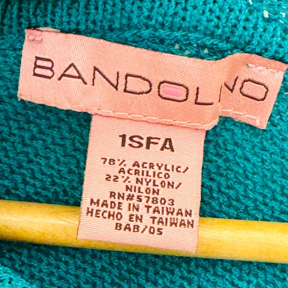 NWT Green Wrap Scarf Shrug Cover-up - Picture 5 of 6